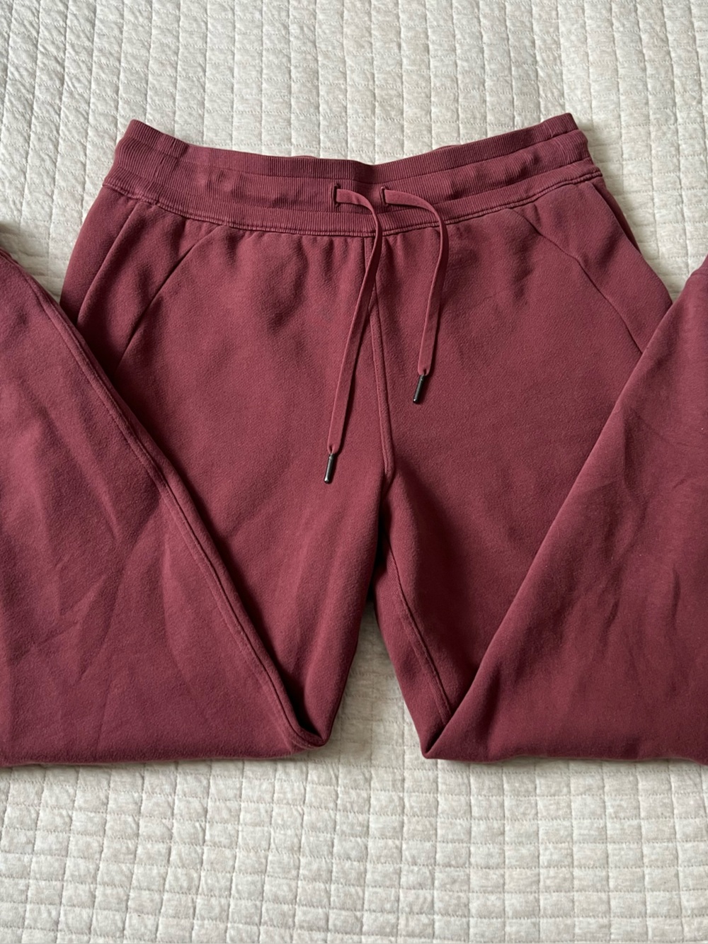 lululemon athletica Dusty Rose scuba sweatpants joggers with Drawstring